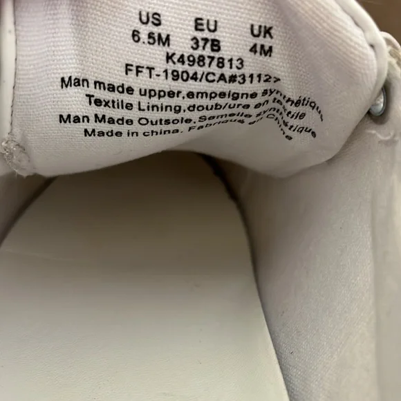 DKNY sneakers - Picture 8 of 11